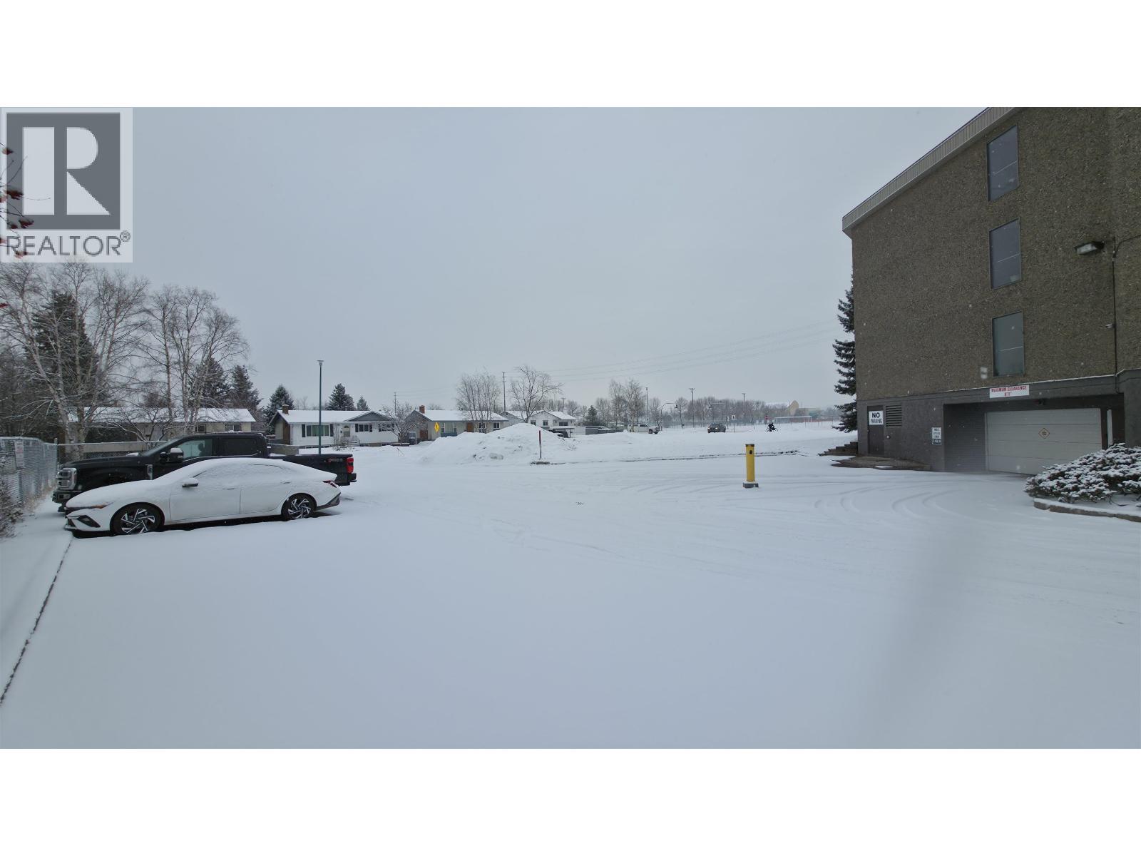 323 4288 15Th Avenue, Prince George, BC - Outdoor