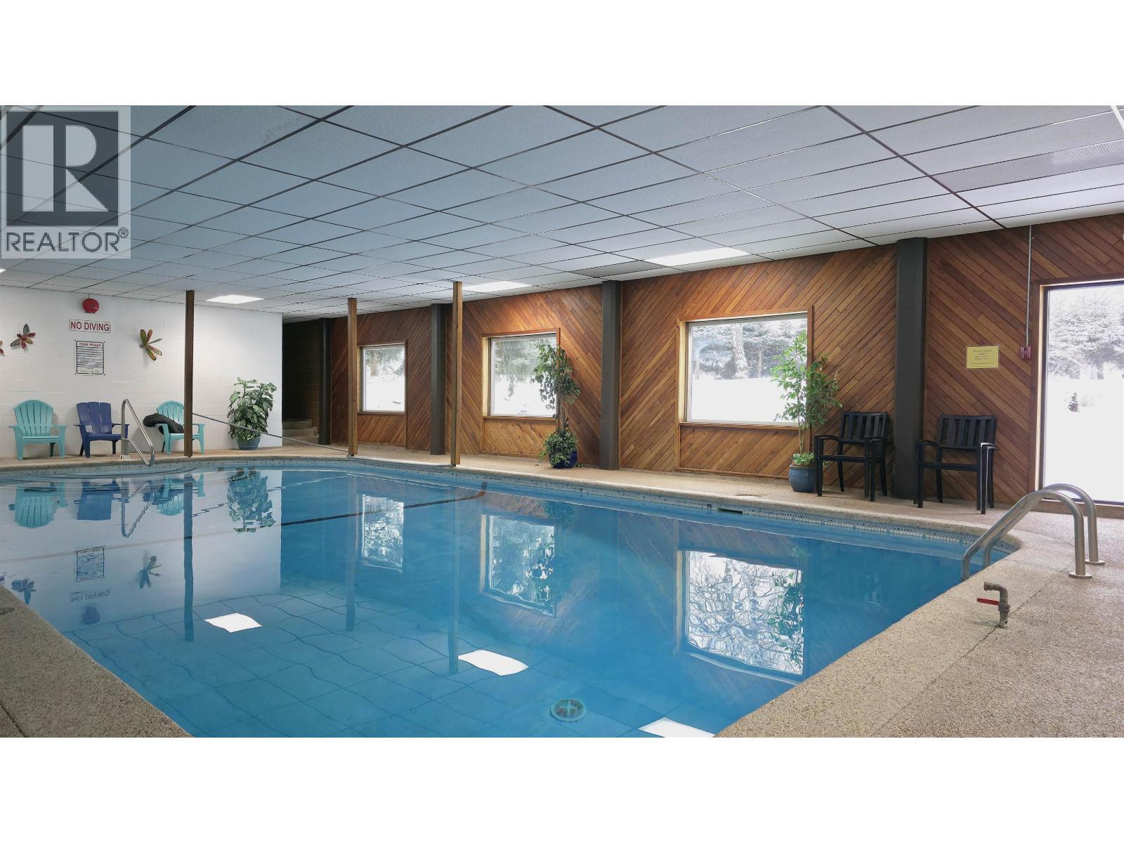 323 4288 15Th Avenue, Prince George, BC - Indoor Photo Showing Other Room With In Ground Pool