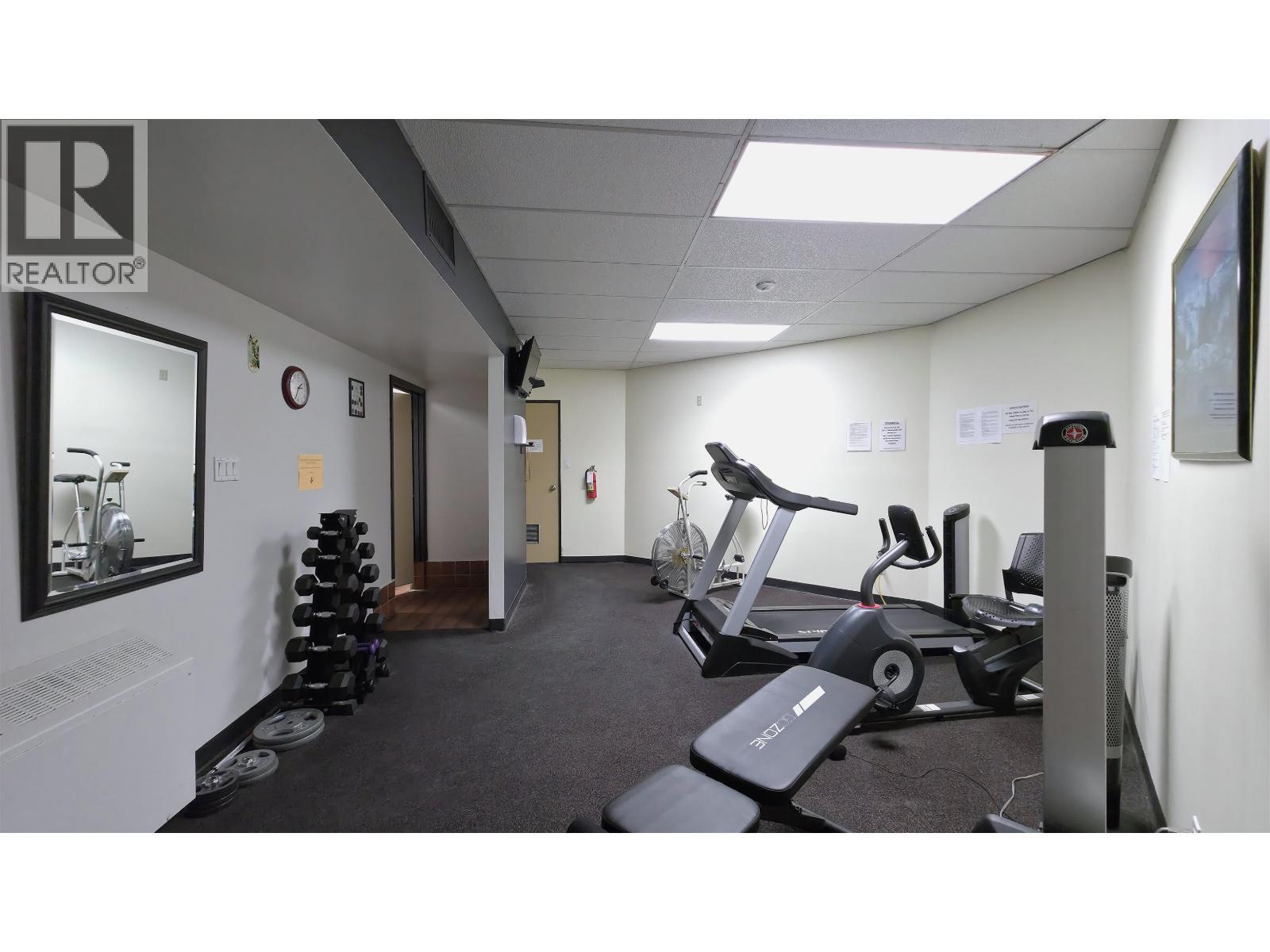 323 4288 15Th Avenue, Prince George, BC - Indoor Photo Showing Gym Room