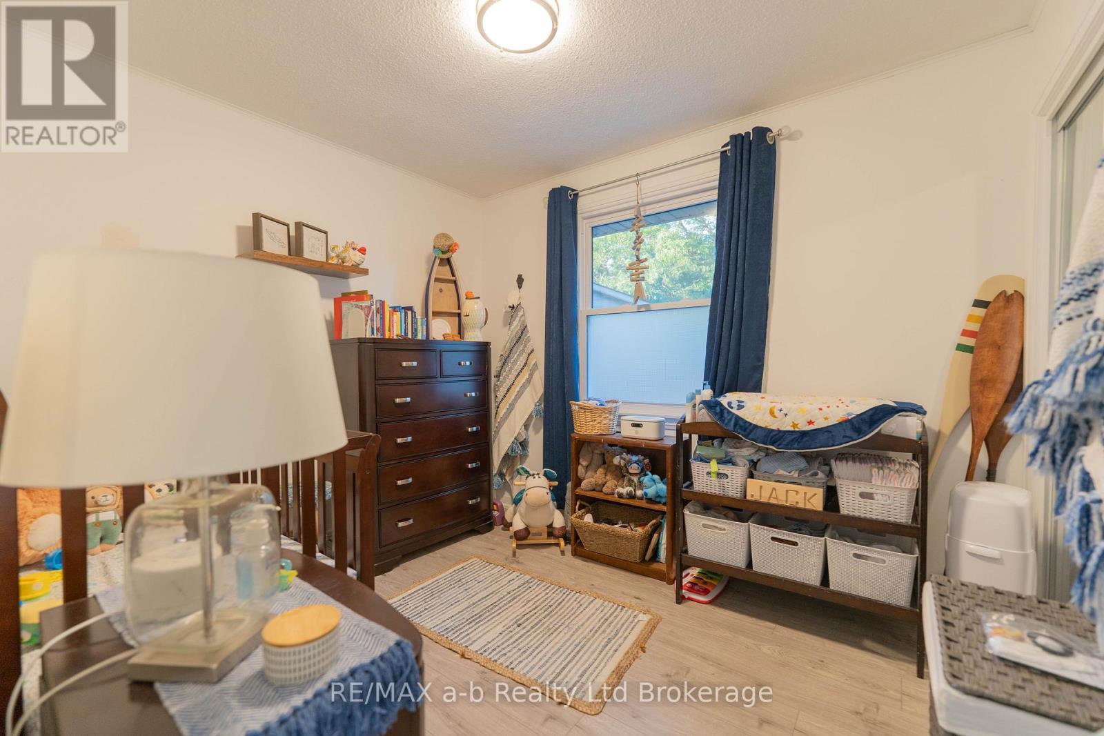 6 Camdon Court, Tillsonburg, ON - Indoor