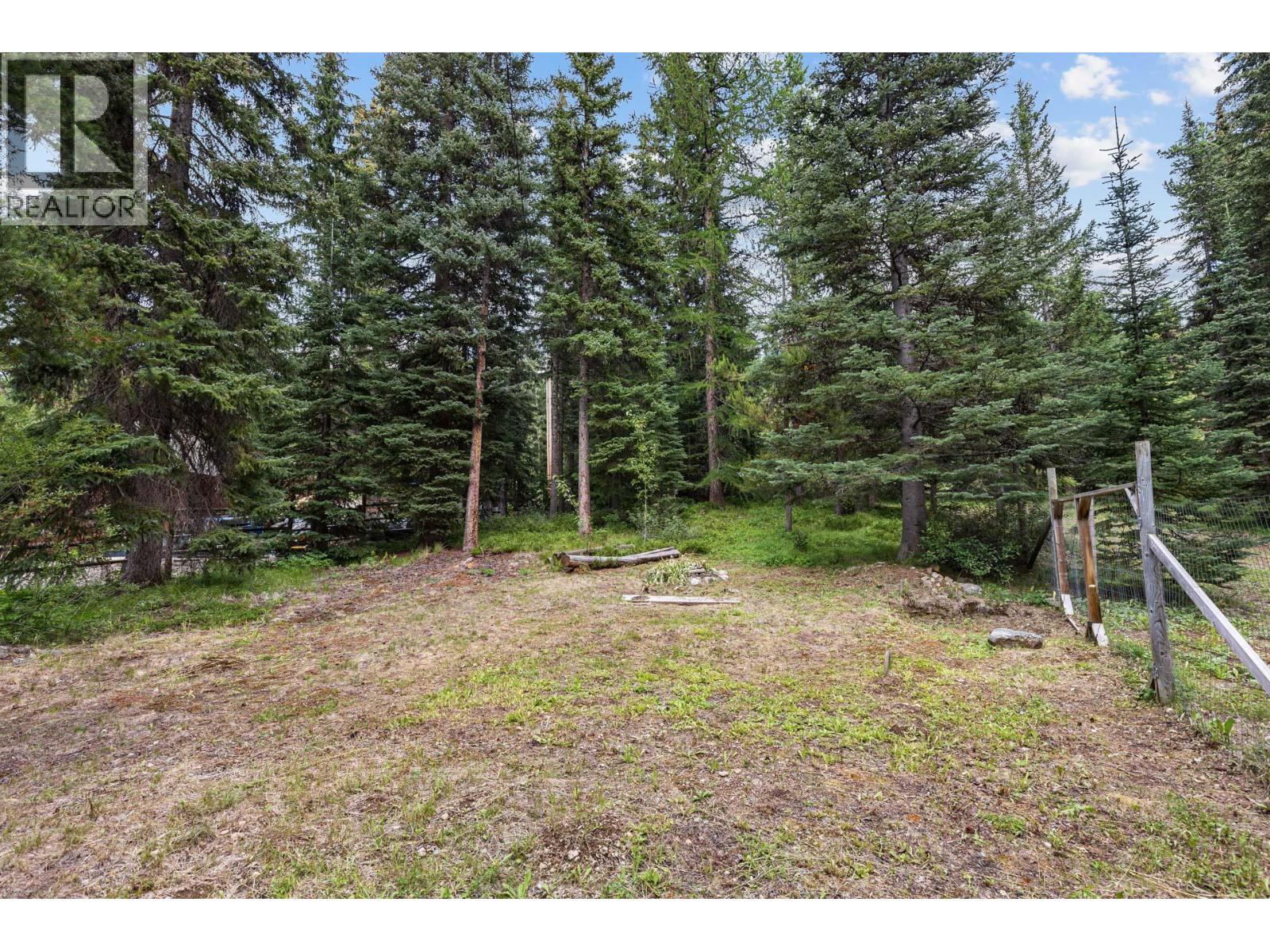 9245 Paradise Road, Kelowna, BC - Outdoor