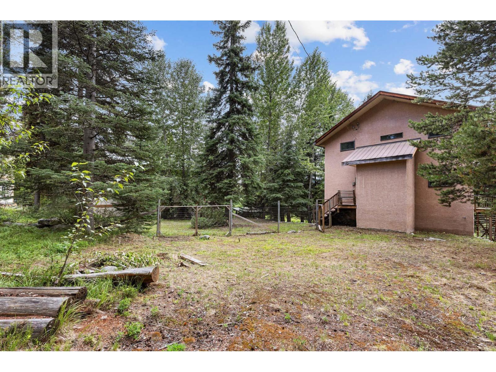 9245 Paradise Road, Kelowna, BC - Outdoor