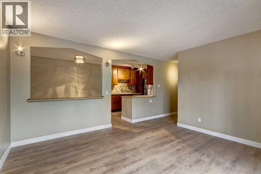 207, 111 14 Avenue Se, Calgary, AB - Indoor Photo Showing Other Room