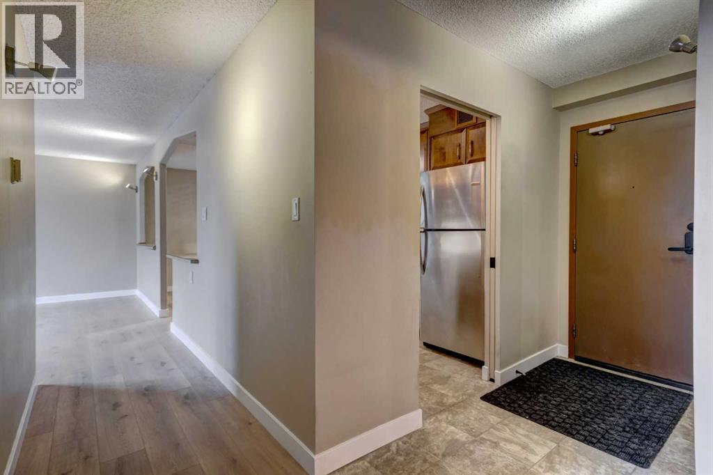 207, 111 14 Avenue Se, Calgary, AB - Indoor Photo Showing Other Room