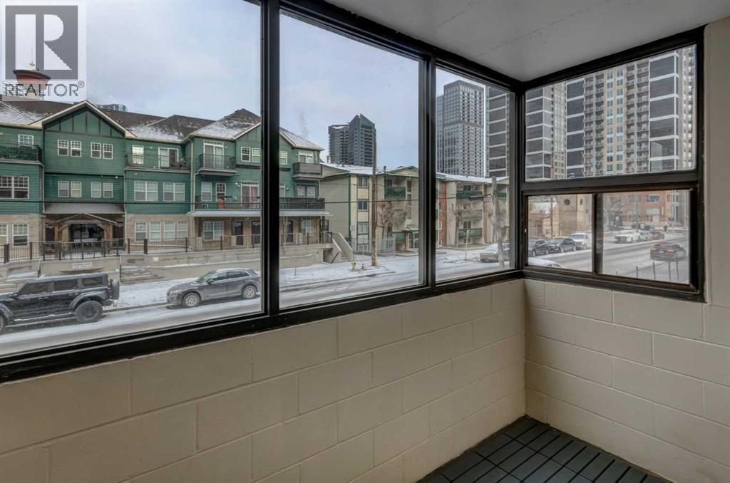 207, 111 14 Avenue Se, Calgary, AB - Indoor Photo Showing Other Room