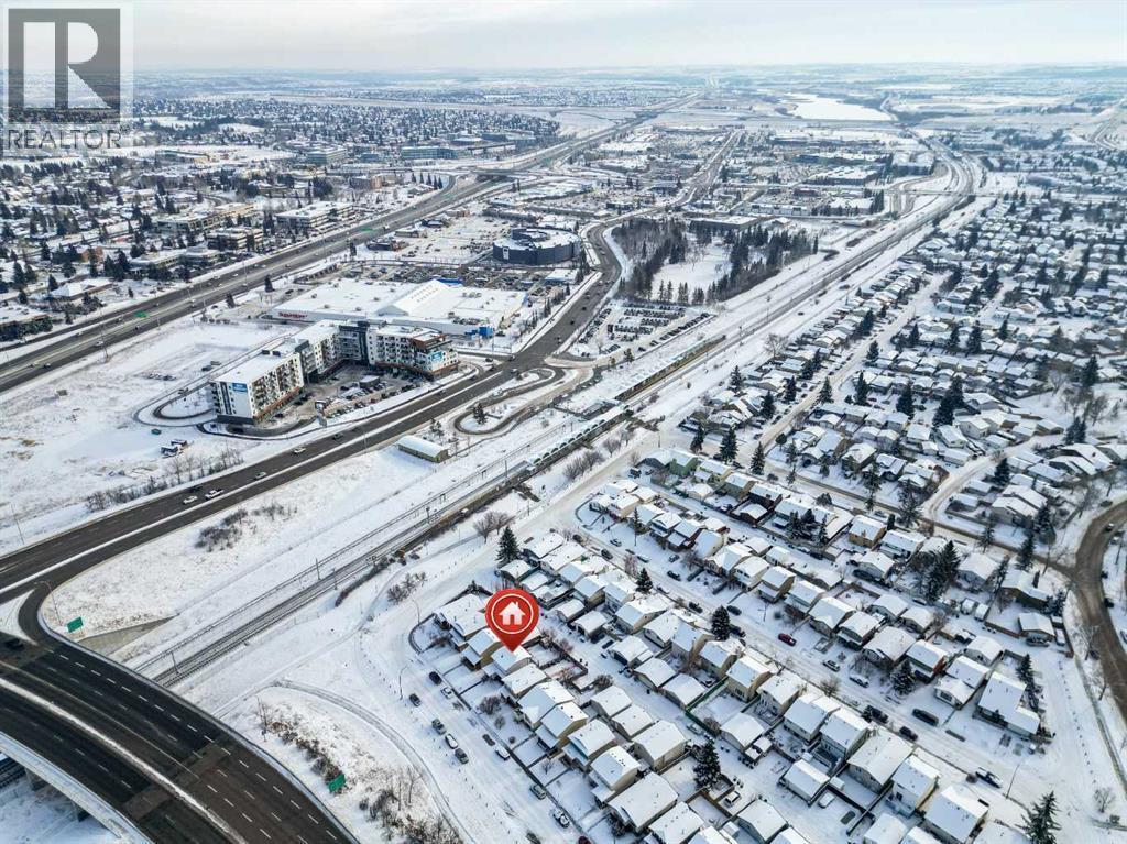 127 Shawmeadows Close Sw, Calgary, AB - With View