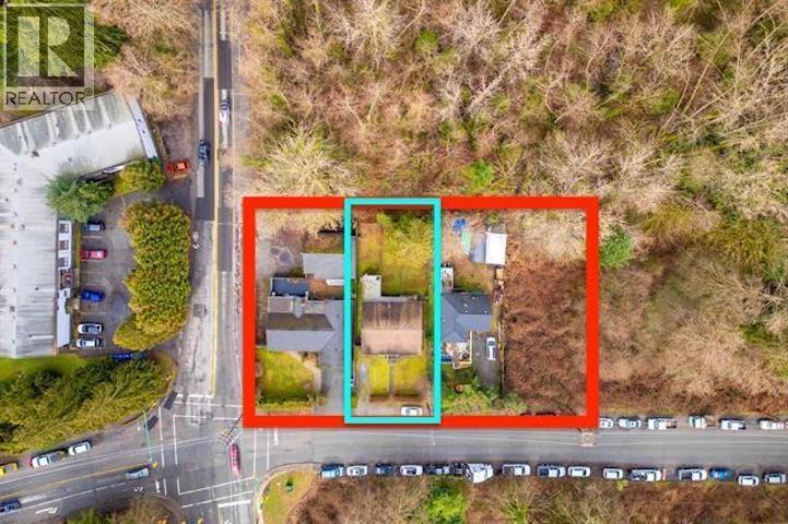 2212 Old Dollarton Road, North Vancouver, BC