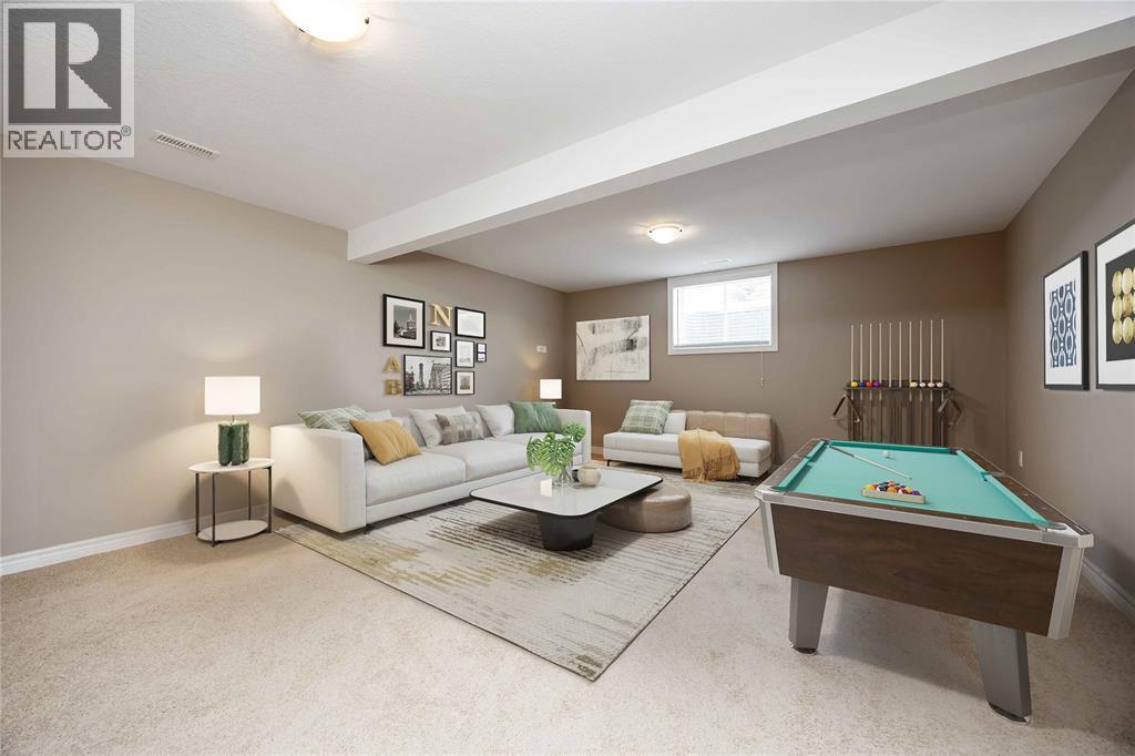 240 Bentley Avenue, Sarnia, ON - Indoor Photo Showing Other Room