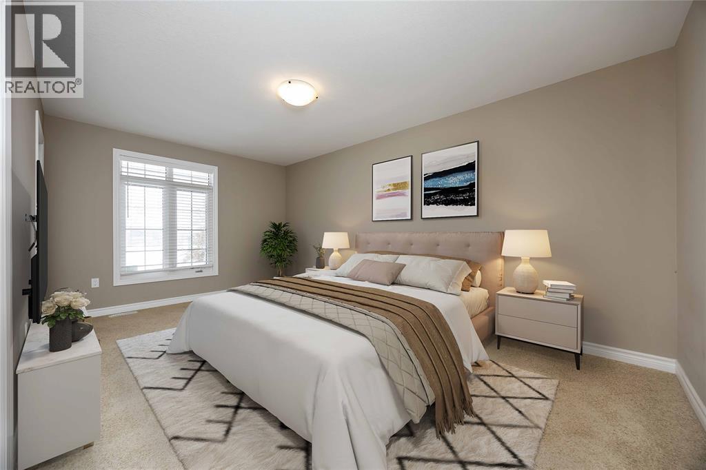 240 Bentley Avenue, Sarnia, ON - Indoor Photo Showing Bedroom