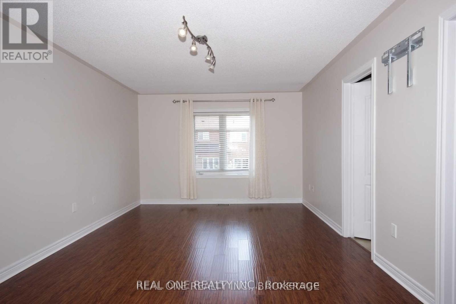 116 Mistywood Crescent, Vaughan, ON - Indoor Photo Showing Other Room