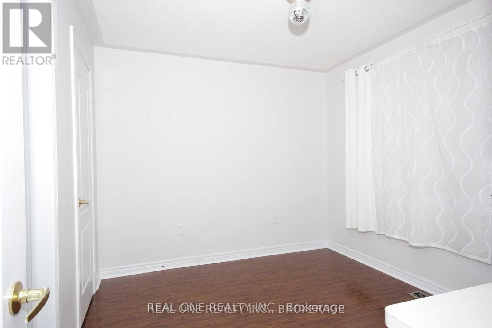 116 Mistywood Crescent, Vaughan, ON - Indoor Photo Showing Other Room