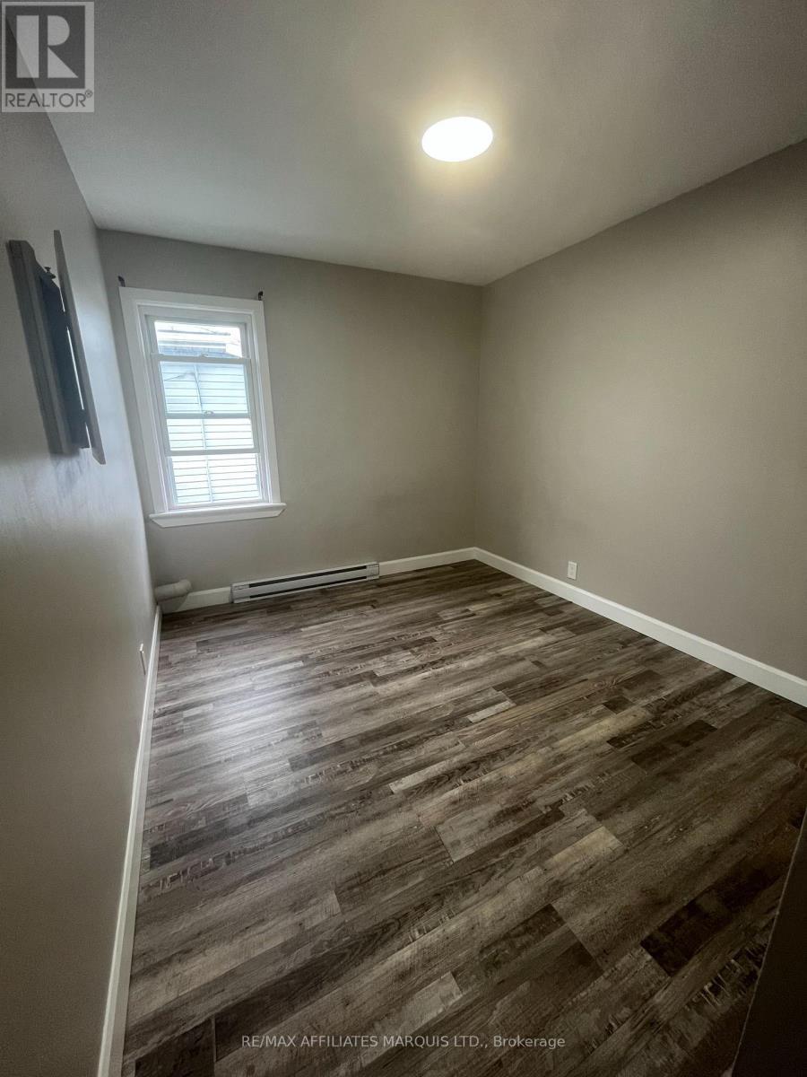 907 Second Street E, Cornwall, ON - Indoor Photo Showing Other Room