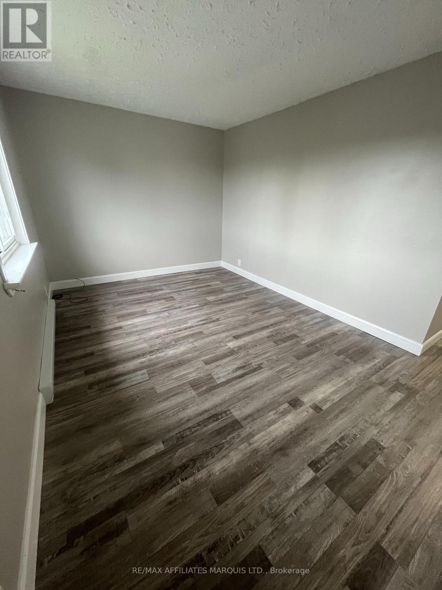 907 Second Street E, Cornwall, ON - Indoor Photo Showing Other Room