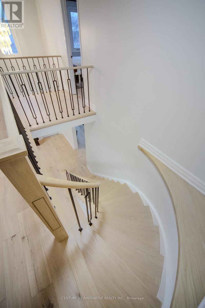 20 Muirbank Boulevard, Toronto, ON - Indoor Photo Showing Other Room