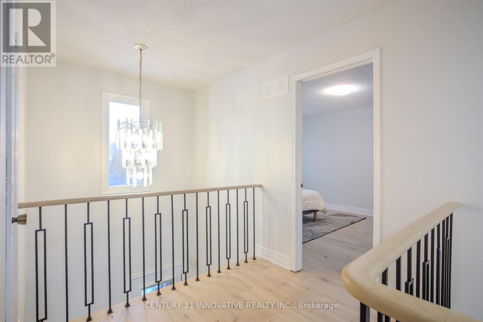 20 Muirbank Boulevard, Toronto, ON - Indoor Photo Showing Other Room