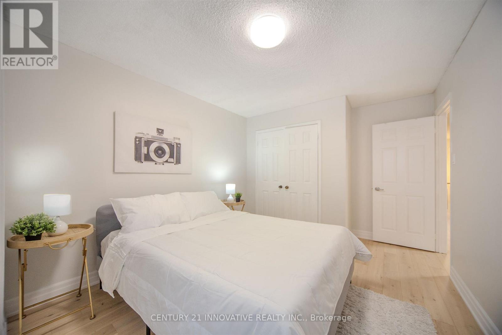 20 Muirbank Boulevard, Toronto, ON - Indoor Photo Showing Bedroom