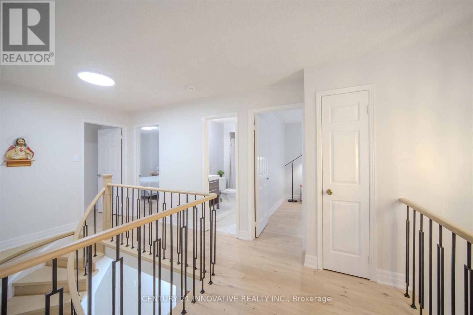 20 Muirbank Boulevard, Toronto, ON - Indoor Photo Showing Other Room