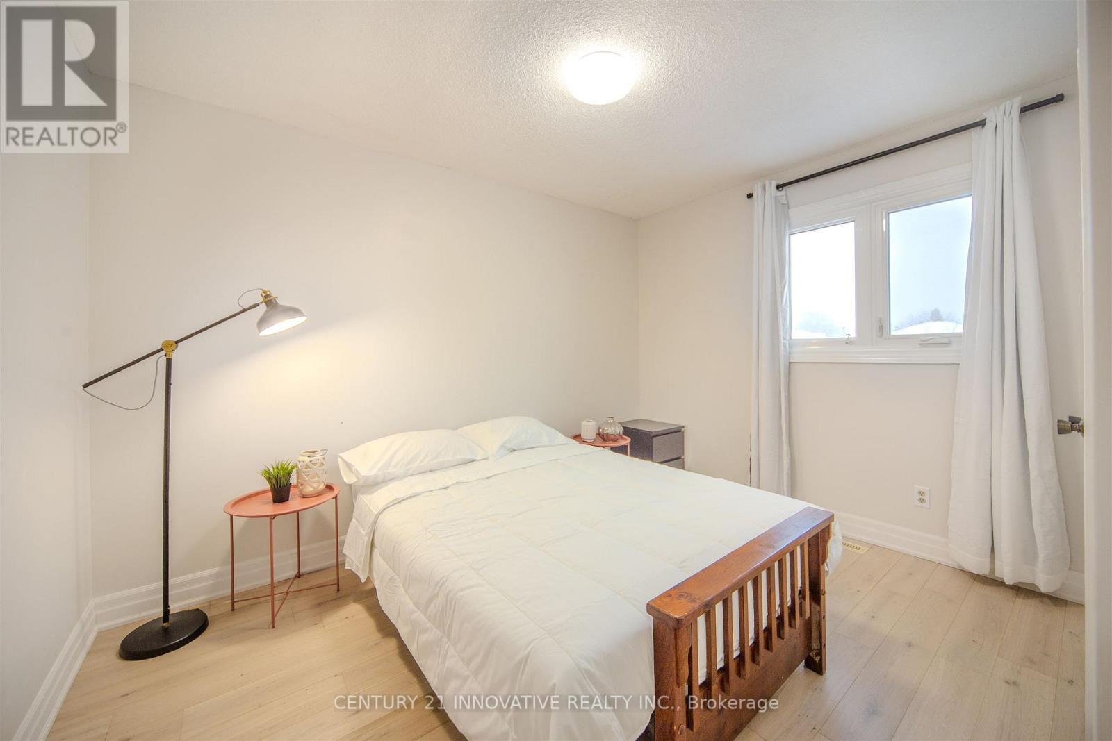20 Muirbank Boulevard, Toronto, ON - Indoor Photo Showing Bedroom