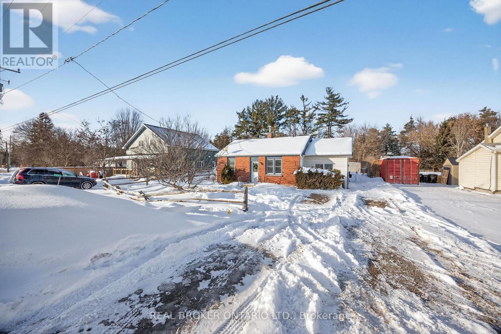 5520 County Road 90 Road, Springwater, ON - Outdoor