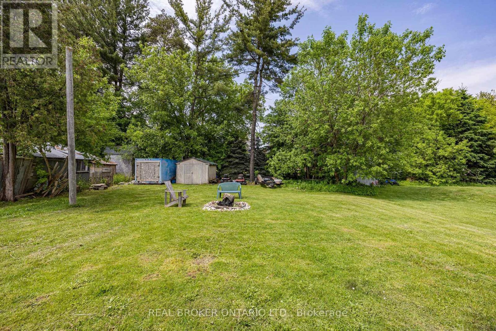 5520 County Road 90 Road, Springwater, ON - Outdoor