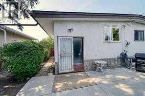 10212 8 Street Sw, Calgary, AB - Outdoor