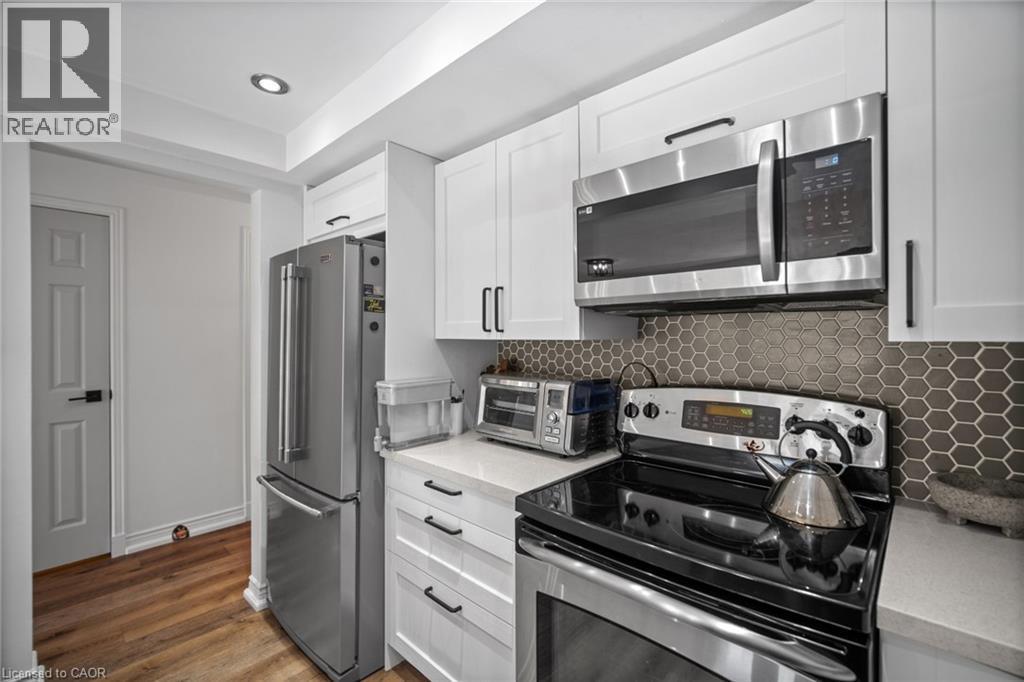 2058 Brant Street Unit# 3, Burlington, ON - Indoor Photo Showing Kitchen With Stainless Steel Kitchen