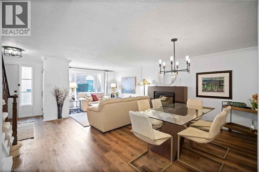 2058 Brant Street Unit# 3, Burlington, ON - Indoor