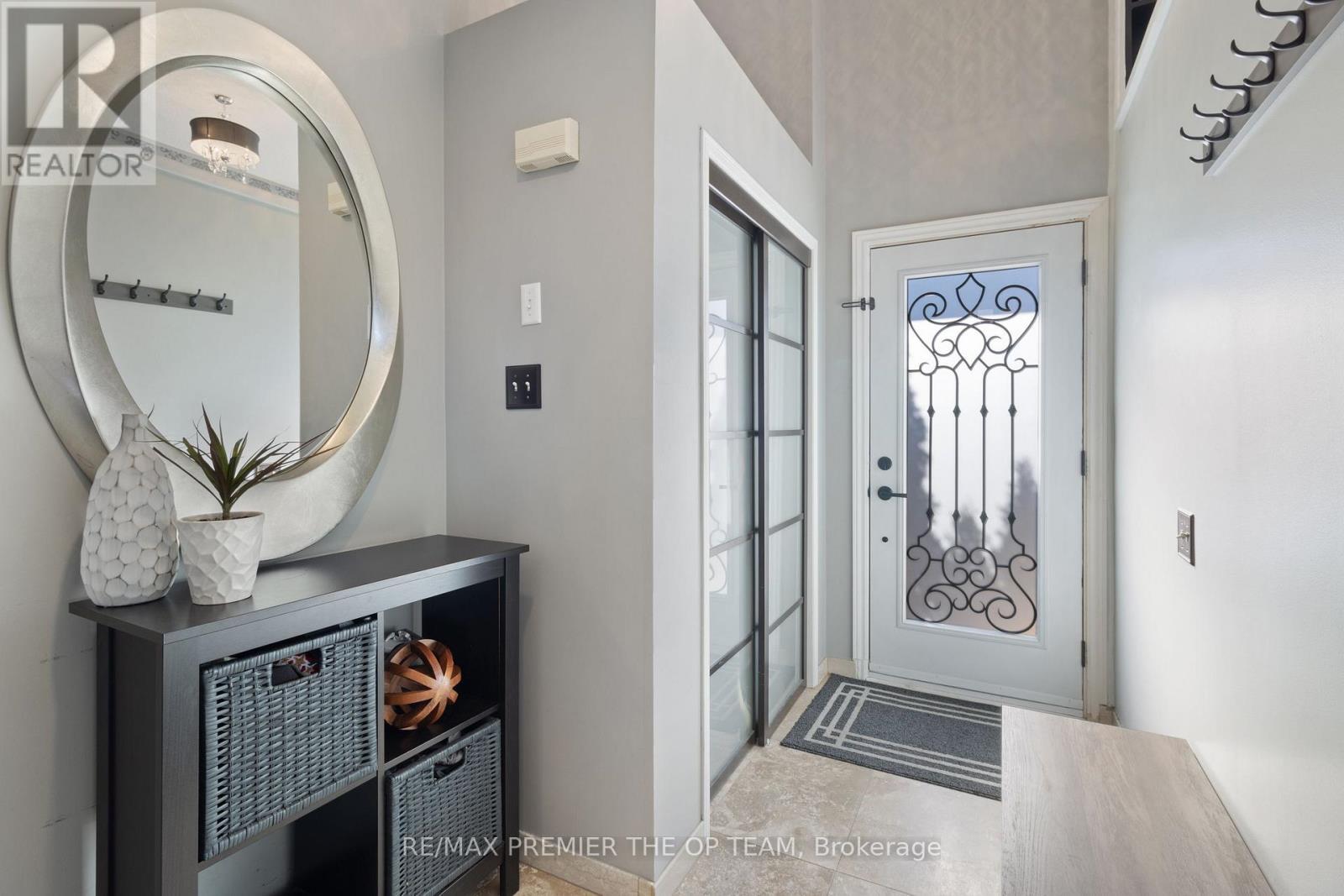 28 Kelso Crescent, Vaughan, ON - Indoor Photo Showing Other Room