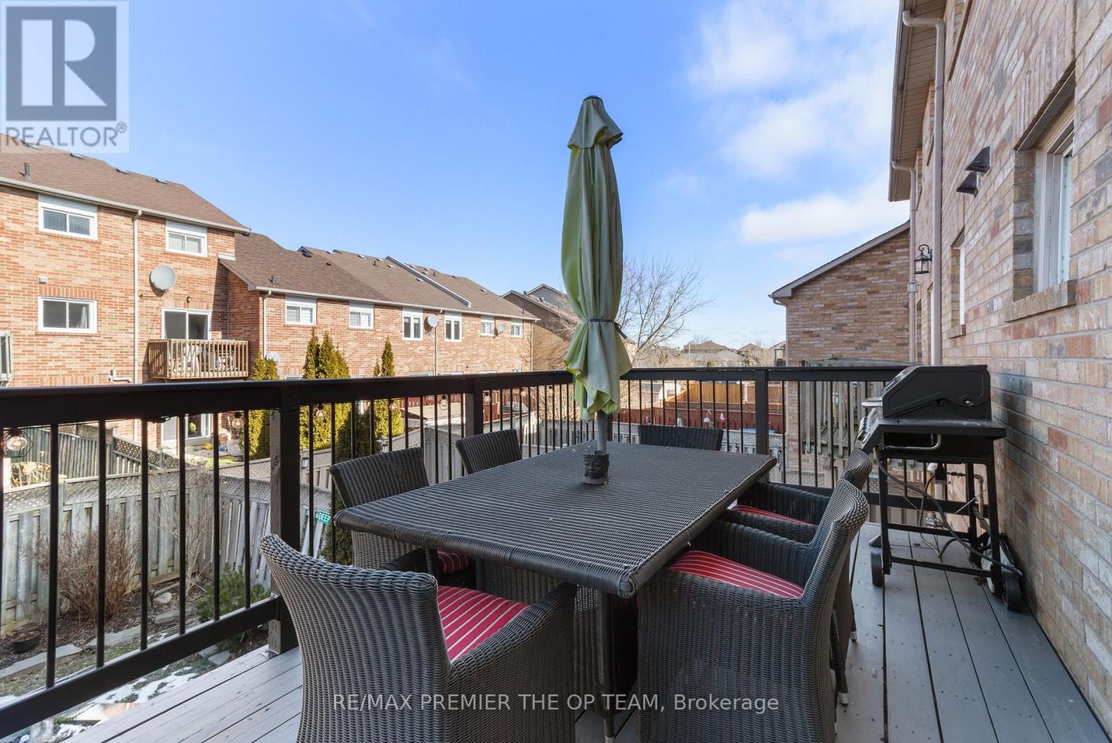 28 Kelso Crescent, Vaughan, ON - Outdoor With Deck Patio Veranda With Exterior