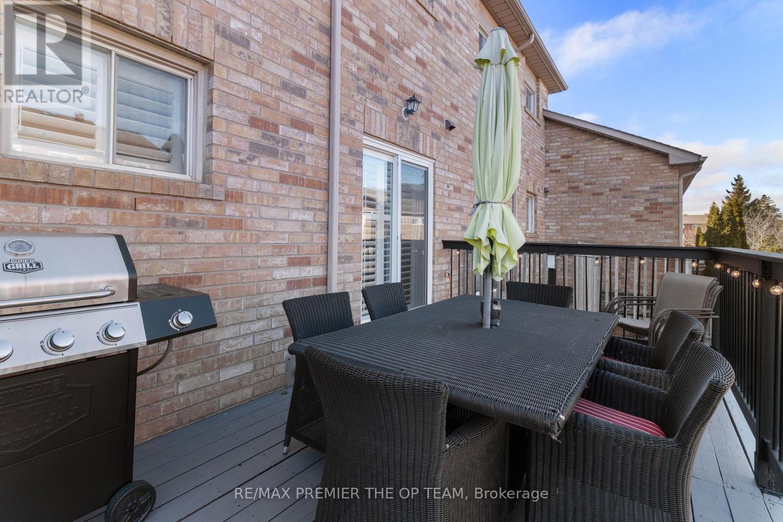 28 Kelso Crescent, Vaughan, ON - Outdoor With Deck Patio Veranda With Exterior