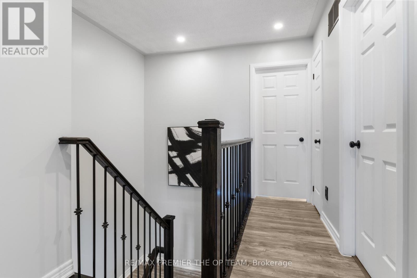 28 Kelso Crescent, Vaughan, ON - Indoor Photo Showing Other Room