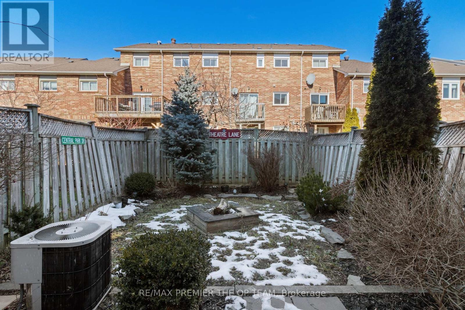 28 Kelso Crescent, Vaughan, ON - Outdoor