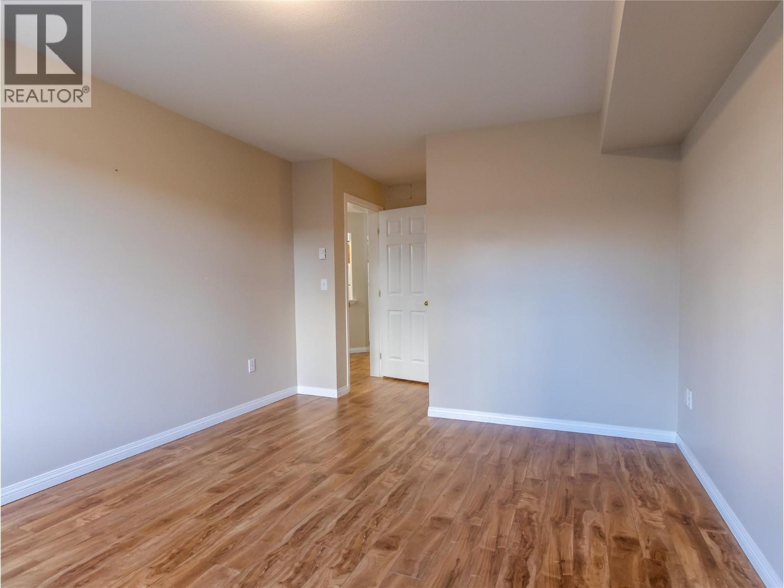 640 3 Street Sw Unit# 107, Salmon Arm, BC - Indoor Photo Showing Other Room