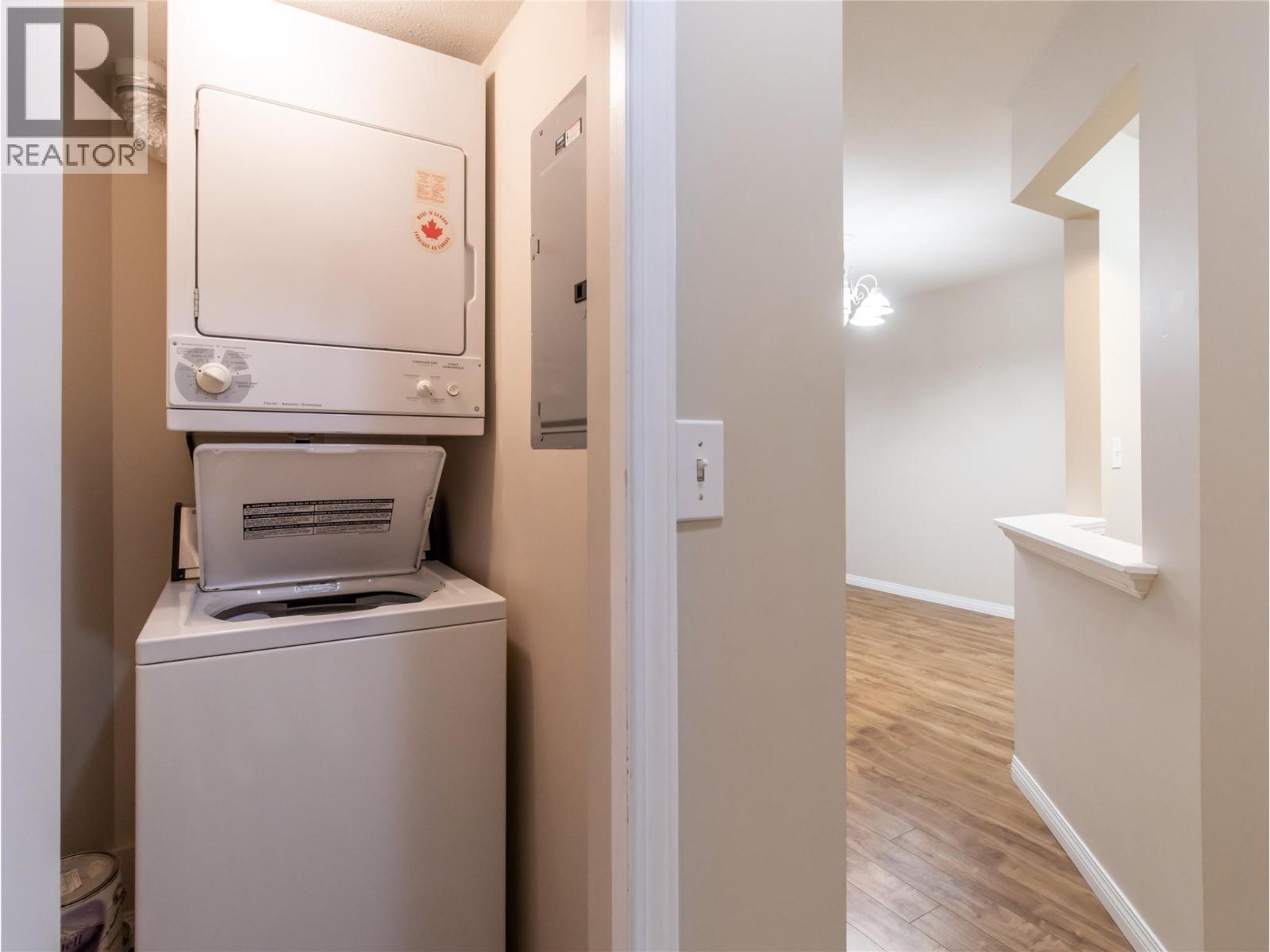 640 3 Street Sw Unit# 107, Salmon Arm, BC - Indoor Photo Showing Laundry Room