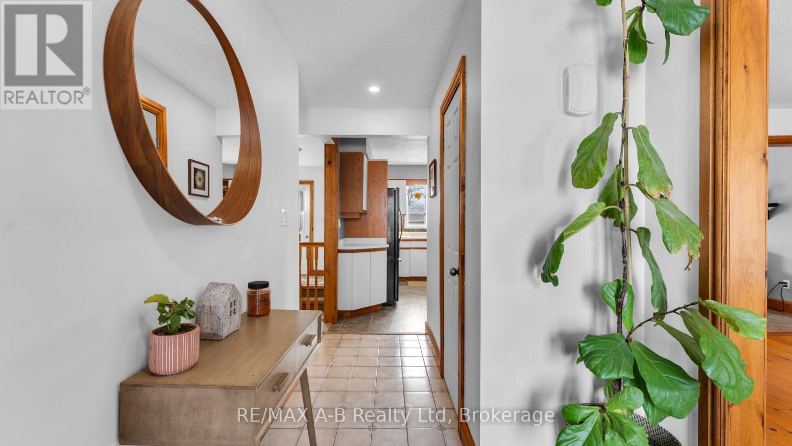 184 Henry Street, West Perth (Mitchell), ON - Indoor Photo Showing Other Room