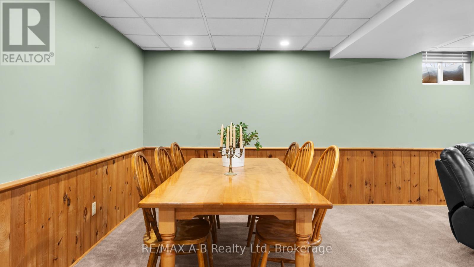 184 Henry Street, West Perth (Mitchell), ON - Indoor