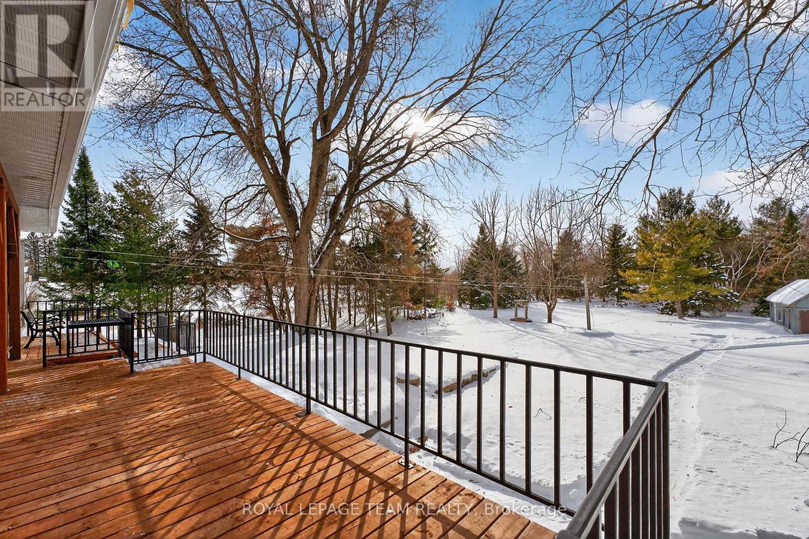 2377 Ramsay Con 7B Avenue S, Mississippi Mills, ON - Outdoor