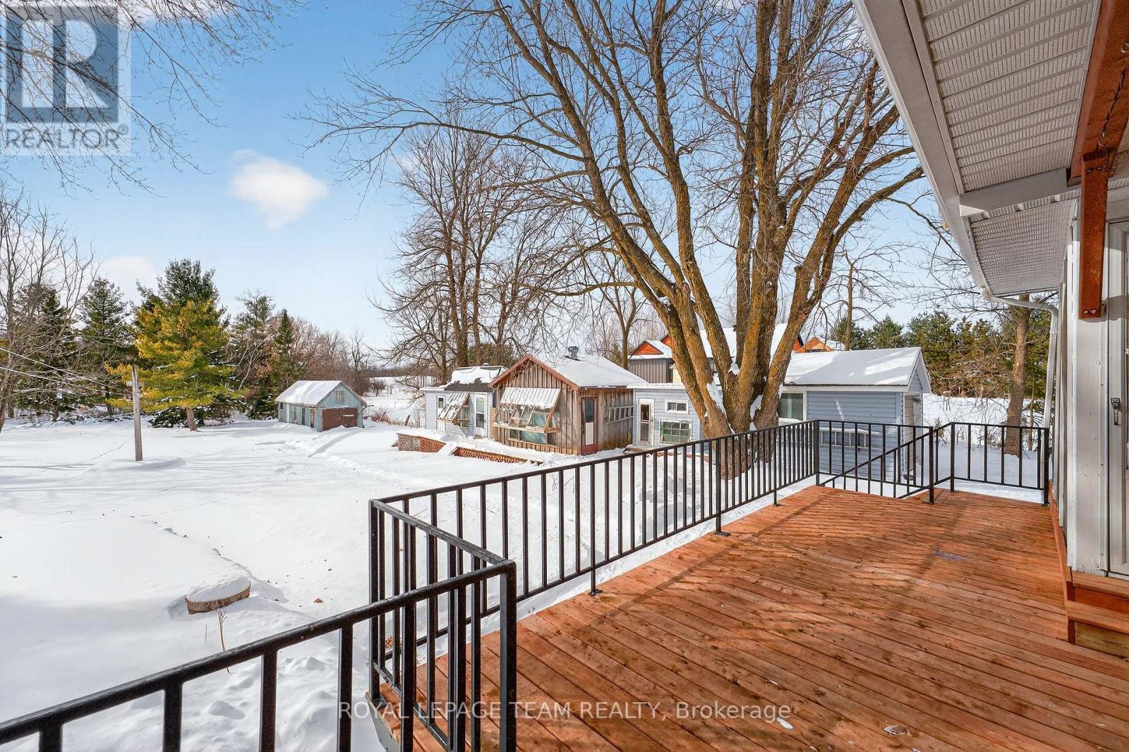 2377 Ramsay Con 7B Avenue S, Mississippi Mills, ON - Outdoor With Exterior