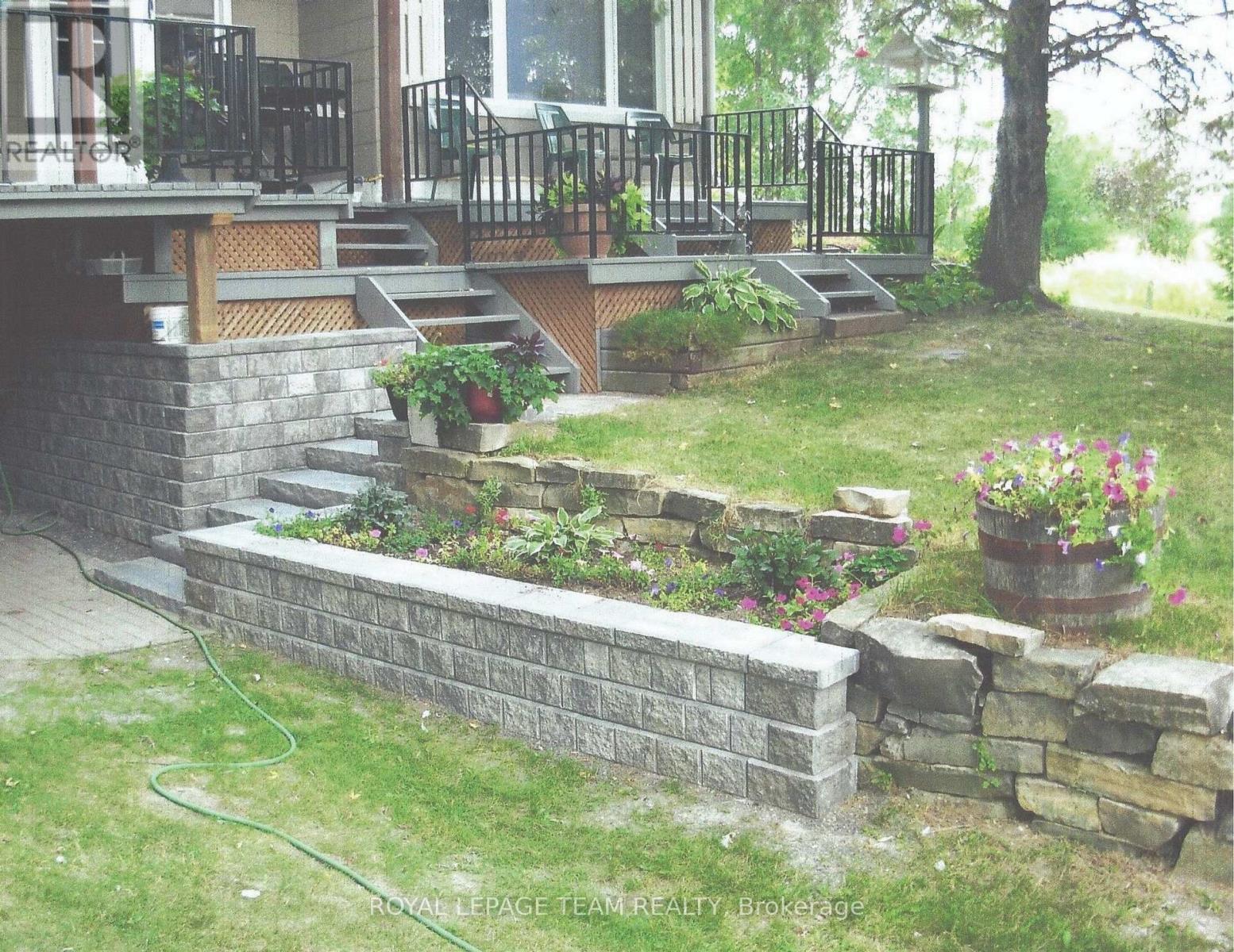 2377 Ramsay Con 7B Avenue S, Mississippi Mills, ON - Outdoor