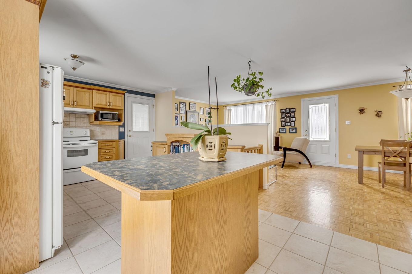 Dinette - 1328 Rue Blanchette, Québec (Sainte-Foy/Sillery/Cap-Rouge), QC - Indoor Photo Showing Kitchen