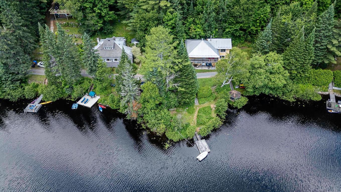 Bord de l'eau - 2331 Ch. Du Bord-Du-Lac, Sainte-Adèle, QC - Outdoor With Body Of Water