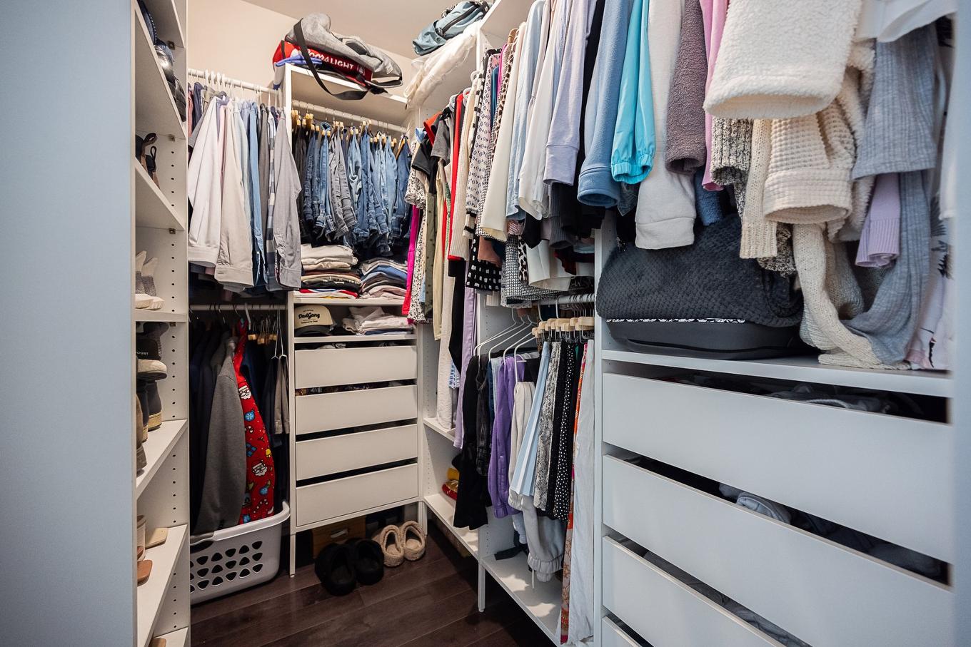 Walk-in closet - 408-440 19E Avenue, Montréal (Lachine), QC - Indoor With Storage