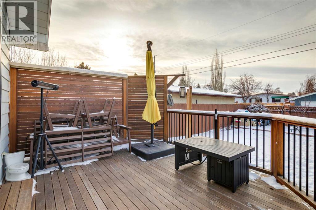 8603 Ashworth Road Se, Calgary, AB - Outdoor With Deck Patio Veranda With Exterior