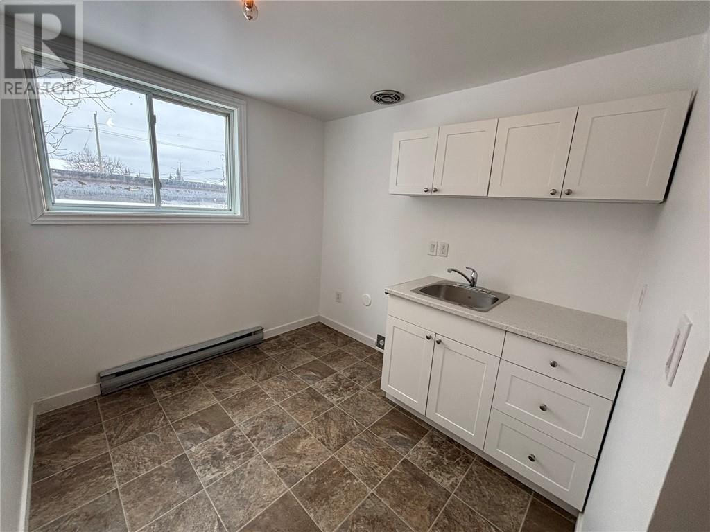 3443-3447 Errington Avenue, Chelmsford, ON - Indoor Photo Showing Other Room