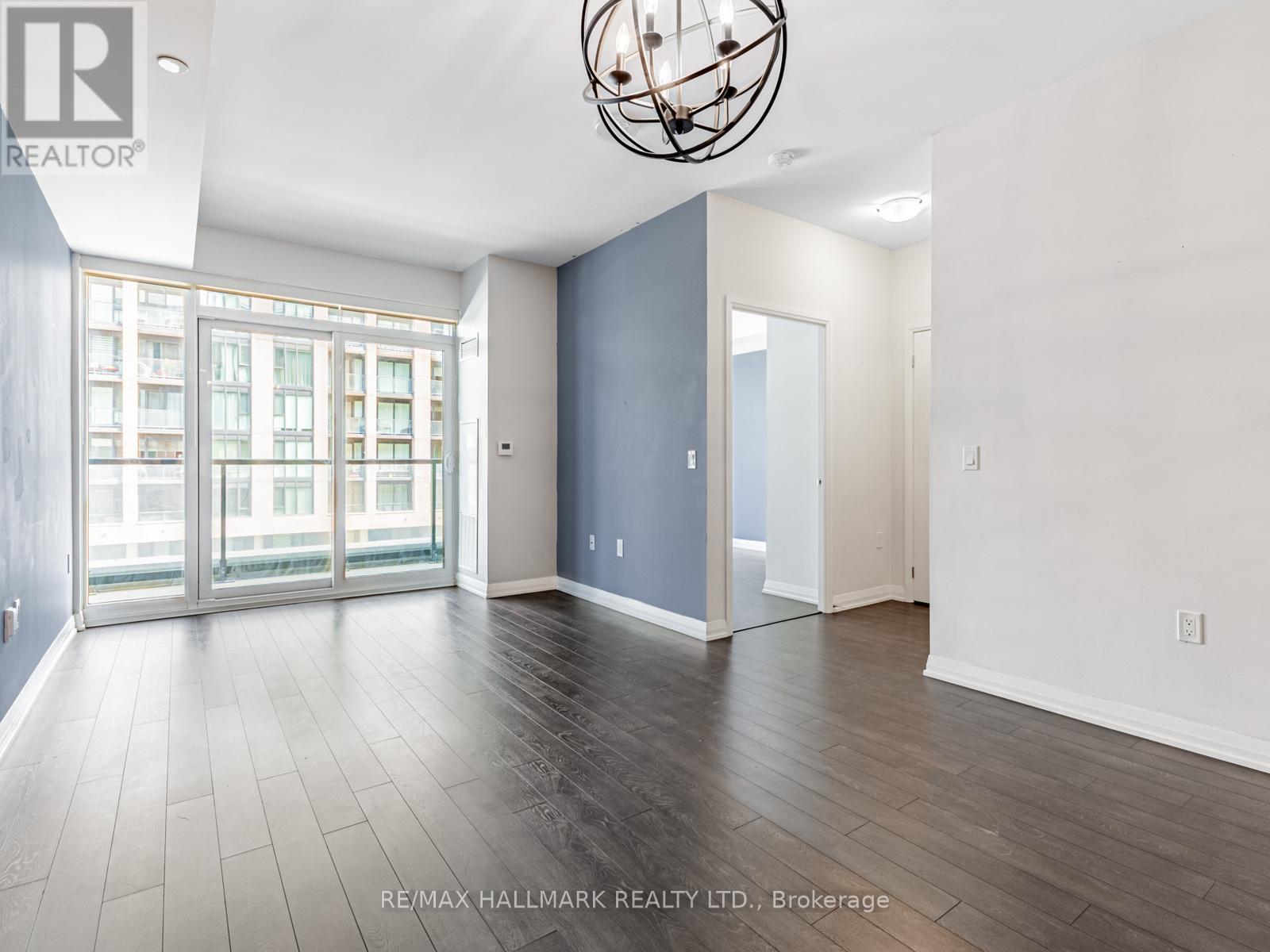 322 - 99 Eagle Rock Way, Vaughan, ON - Indoor Photo Showing Other Room