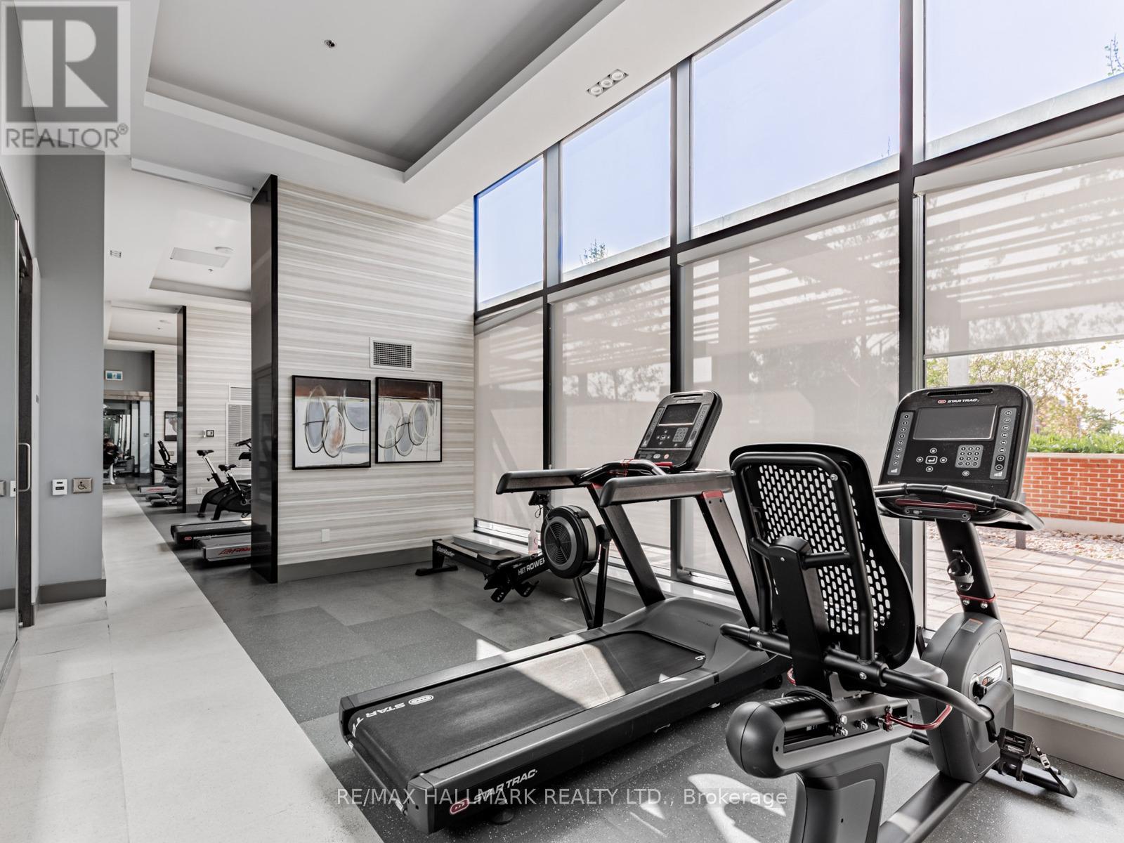 322 - 99 Eagle Rock Way, Vaughan, ON - Indoor Photo Showing Other Room