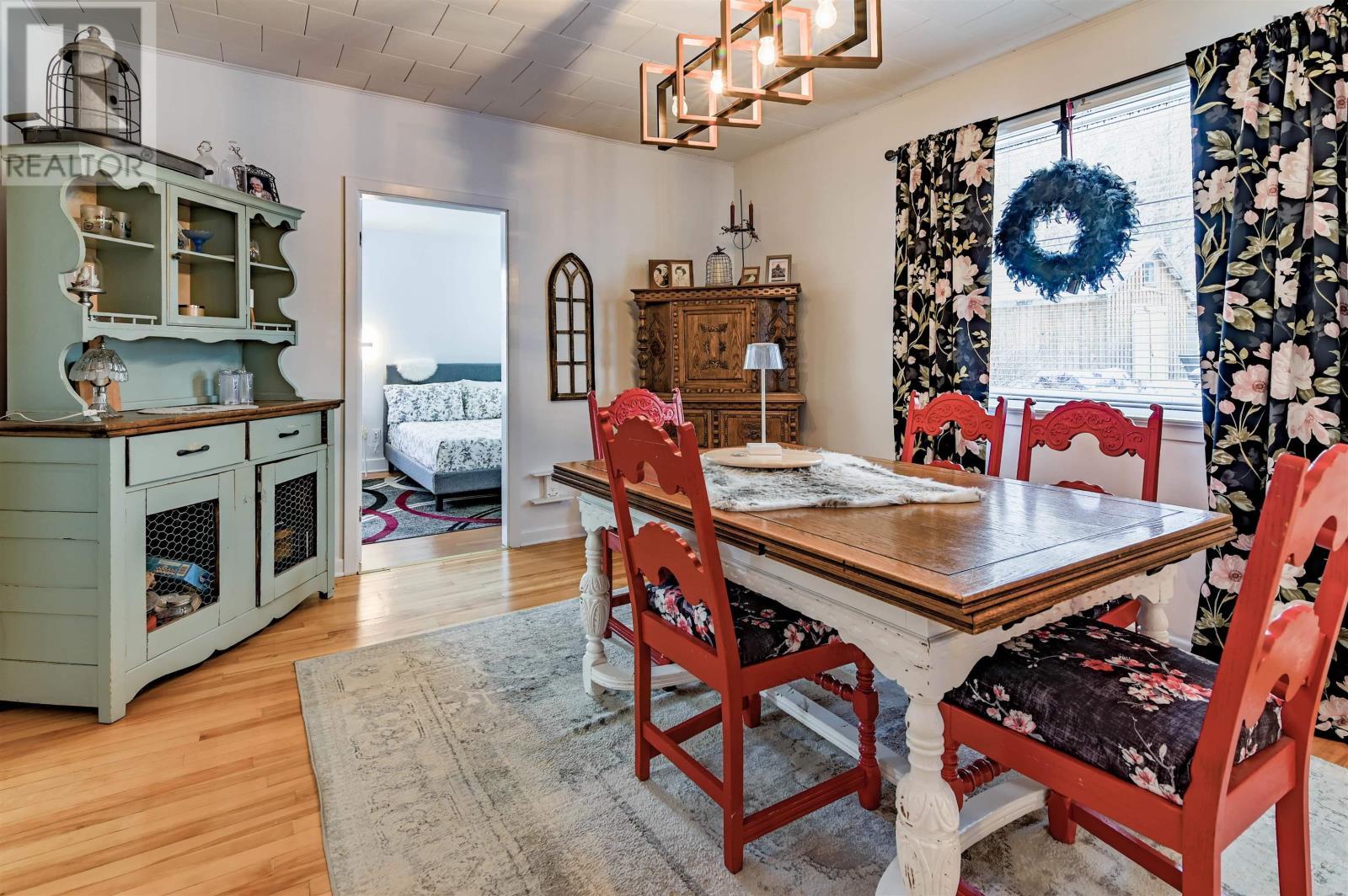 201 Main Street, Kentville, NS - Indoor Photo Showing Dining Room