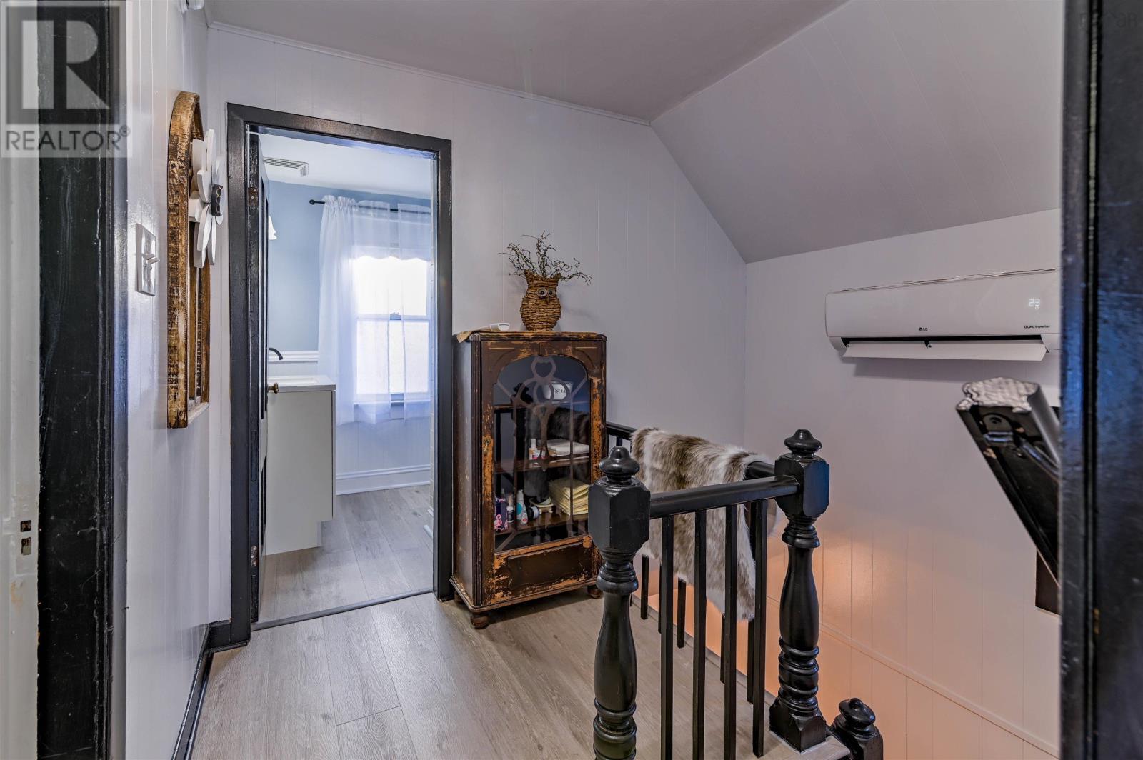 201 Main Street, Kentville, NS - Indoor Photo Showing Other Room