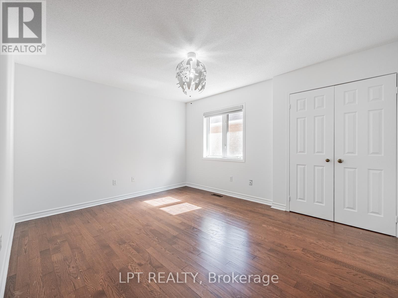 7 Homeview Road, Brampton, ON - Indoor Photo Showing Other Room