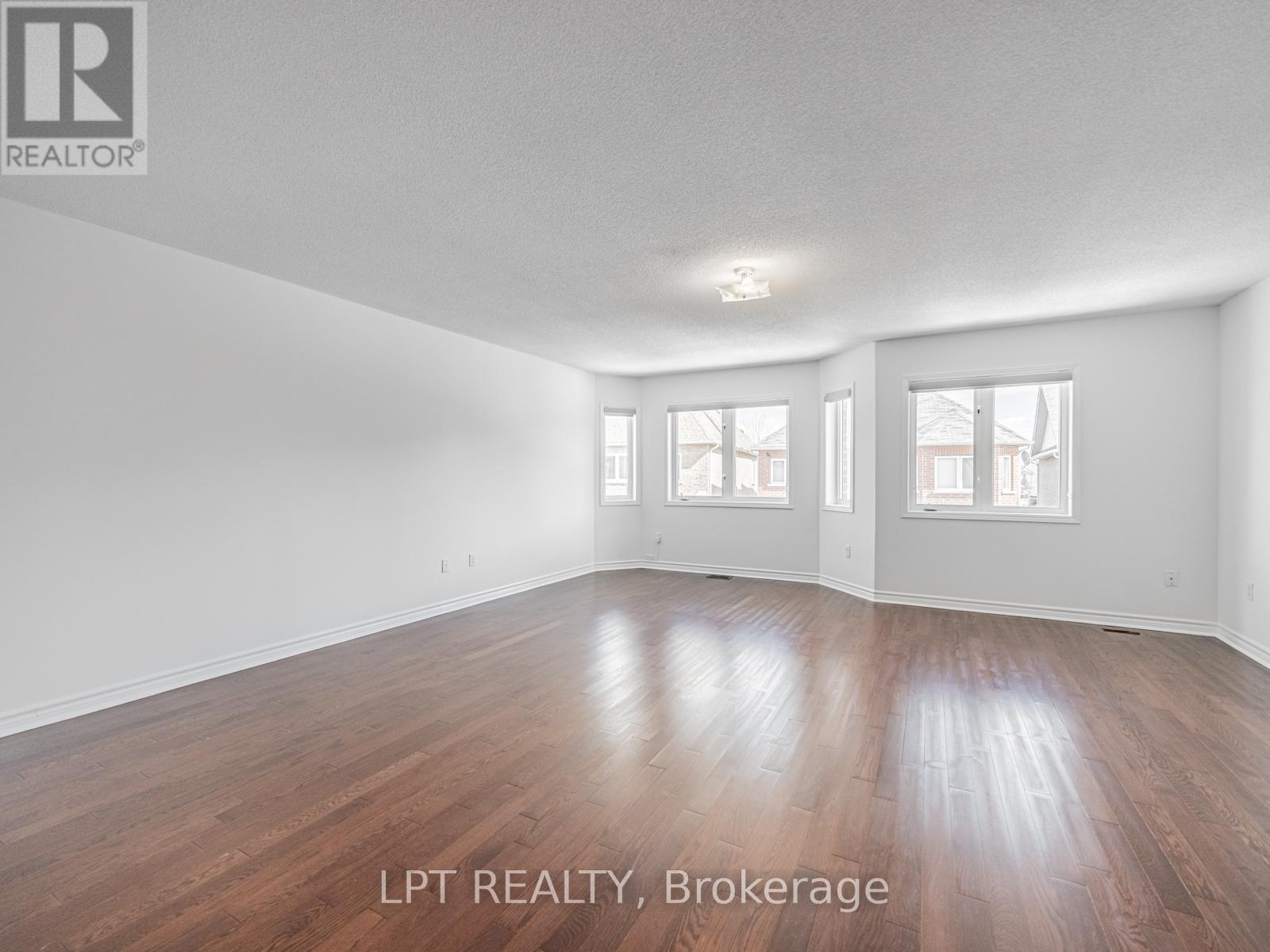 7 Homeview Road, Brampton, ON - Indoor Photo Showing Other Room